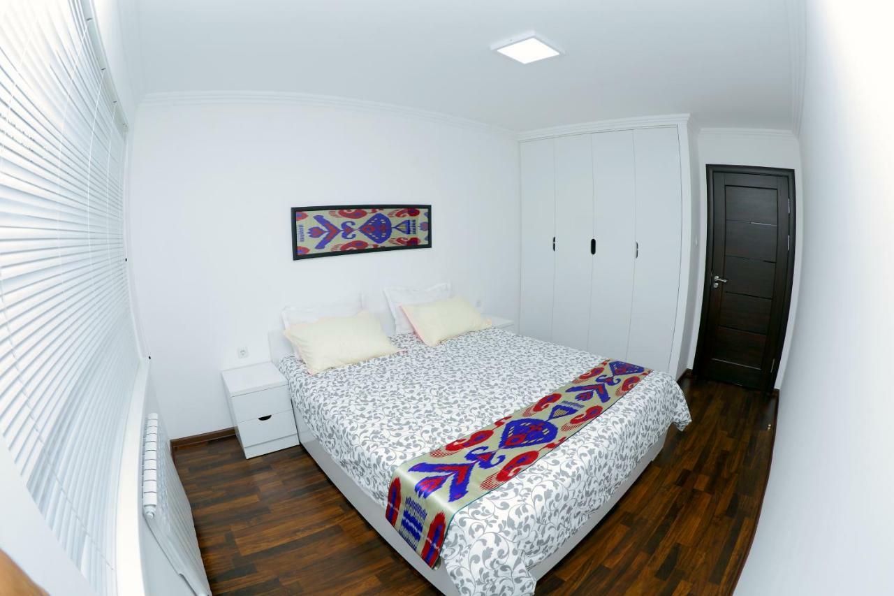 סמרקנד Apartment On Registon Kochasi מראה חיצוני תמונה