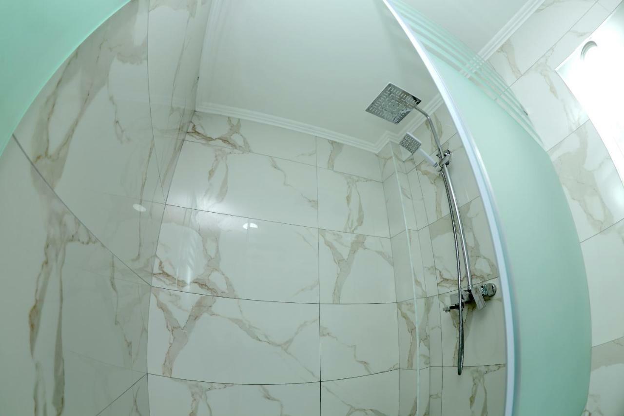 סמרקנד Apartment On Registon Kochasi מראה חיצוני תמונה