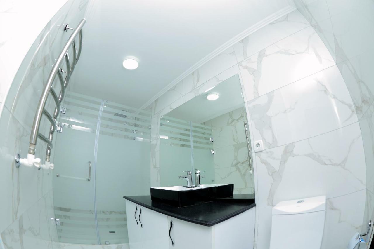 סמרקנד Apartment On Registon Kochasi מראה חיצוני תמונה