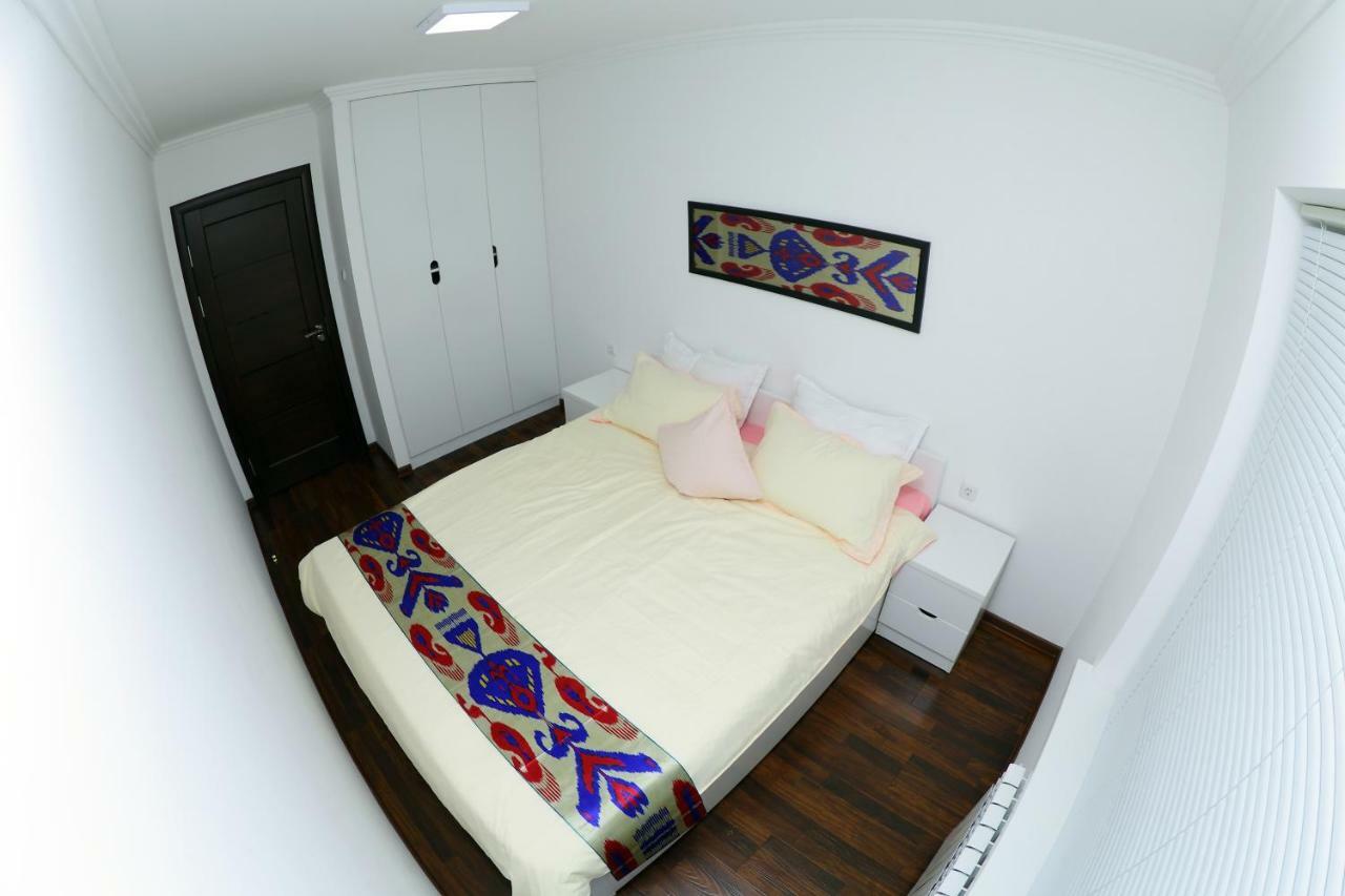 סמרקנד Apartment On Registon Kochasi מראה חיצוני תמונה