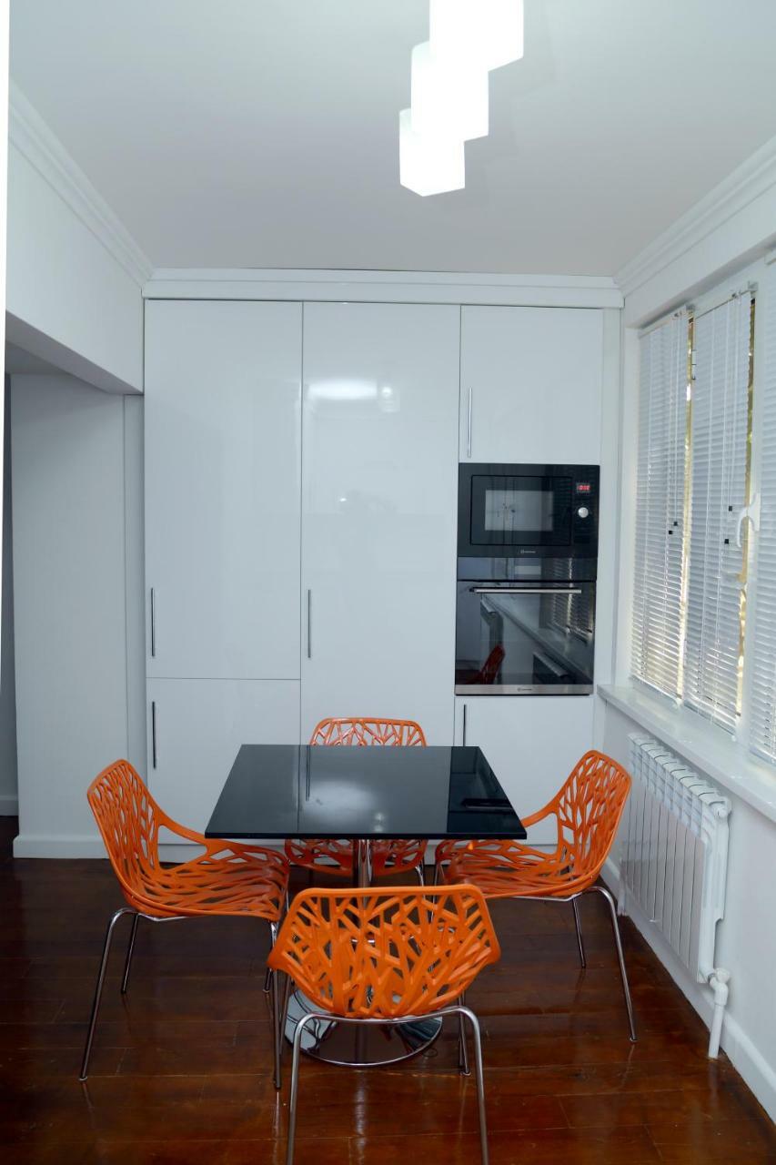 סמרקנד Apartment On Registon Kochasi מראה חיצוני תמונה
